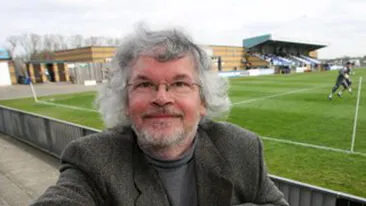 A vazut 10.000 de meciuri pe 3.000 de terenuri