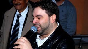 Dezmat de zile mari cu Florin Salam! Loredana Chivu si Ana Maria Mocanu s-au rupt pe manele si au strans euro in sutiene!