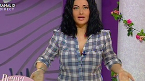 O noua Gabriela Cristea! Uite cum arata cu un alt look, usor ravasit! Iti place?