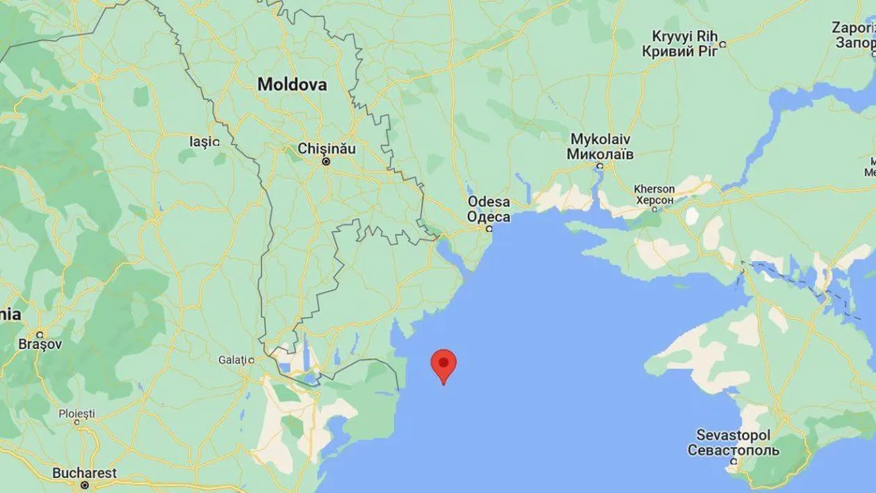 Ce se întâmplă pe Insula Șerpilor, la 45 de kilometri de România. Ce vor să facă rușii