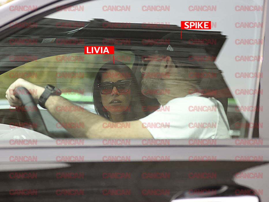 Livia ex-Bordea s-a întors în brațele fostului iubit! Imaginile împăcării anului, surprinse pe o plajă din Grecia