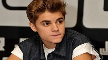 Justin Bieber, surprins de politisti cand fuma marijuana! Ce urmeaza sa pateasca cantaretul