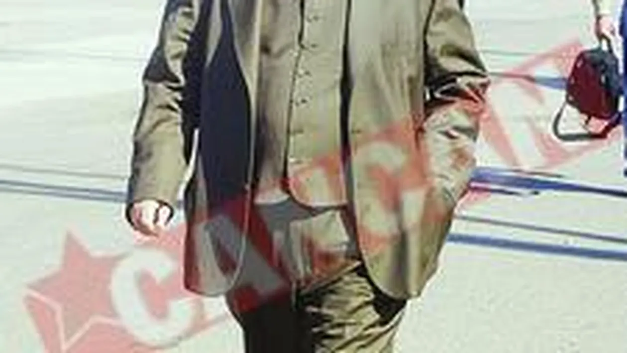 Calaul de pe balta, prins cu mobil in celula