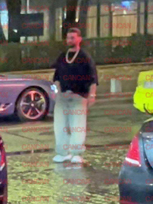Dorian Popa își ajută soția să parcheze