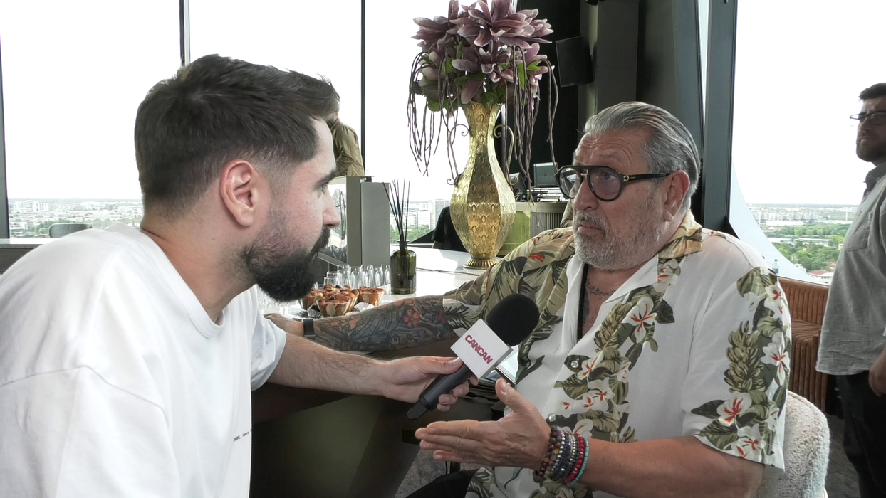 Serghei Mizil: "Dacă nu ai sâni, pune-ți, dacă ești complexată, dacă ai fundul mare sau mic, ridică-l, dar, la un moment dat, unele, când sunt prea purisance, își fac fețele de zici că toate sunt la fel!" (Foto: captură video)