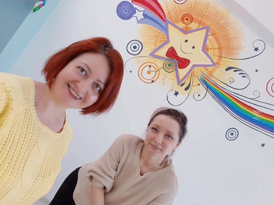 Cristina Hodea și Andreea Brehoi le-au făcut o mare bucurie copiilor