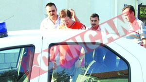 Mafiot italian, arestat in casa amantei romance