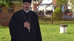 Protopopul din Alexandria scoate bani şi din apă sfinţită! ”Afacerea Agheasma” la Teleorman