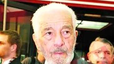 Sergiu Nicolaescu, internat la Elias