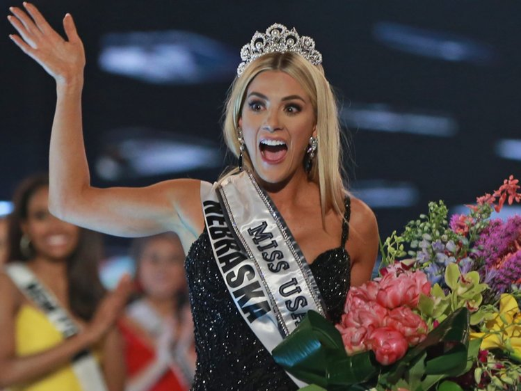 Americanii și-au ales regina frumuseții! Cine este câștigătoarea Miss USA 2018