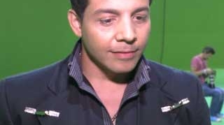 Jean de la Craiova s-a facut de ras pe scena Salii Polivalente! Vezi aici de ce!