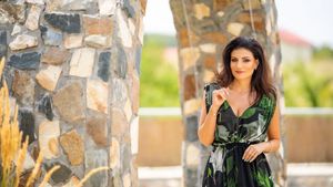 Ioana Ginghină se bucură de statutul de femeie liberă și are parte de nopți albe: ”După ce ai petrecut aseară...”