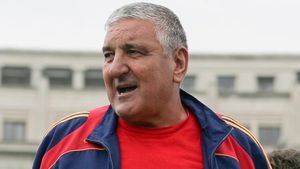 Cum arată Rică Răducanu după operația complicată prin care a trecut. “Nu mai rezist!”