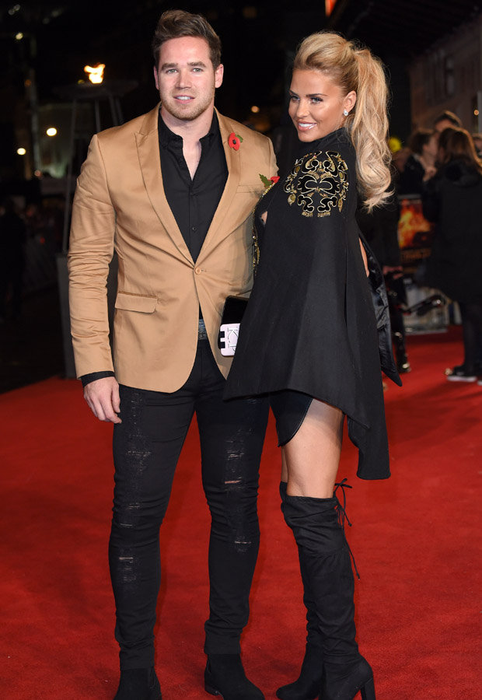 Katie Price și fostul stripper Kieran Hayler s-au despărțit din nou! S-a cuplat cu un fotbalist celebru