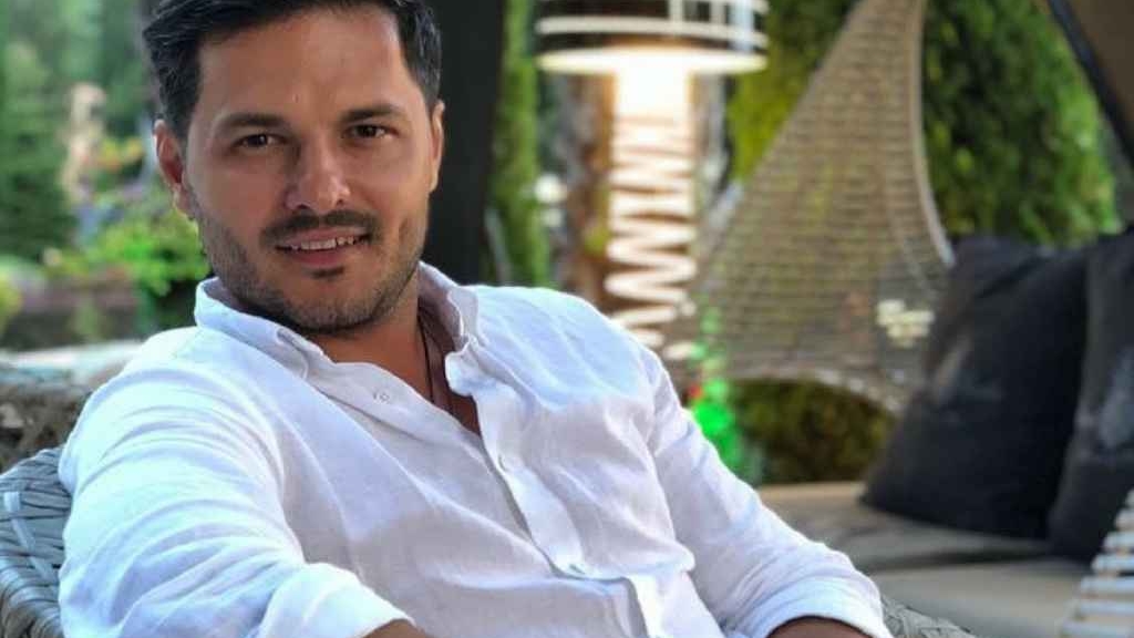 Liviu Vârciu, surprins într-o ipostază emoționantă: ”De mic erai frumos”