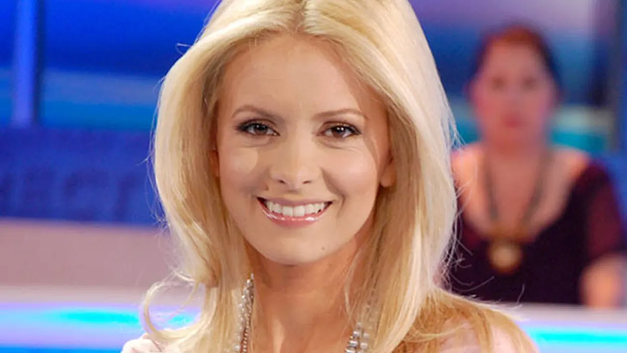SIMONA GHERGHE a intrat, în direct, în emisiunea pe care o prezenta! Ce le-a spus telespectatorilor săi