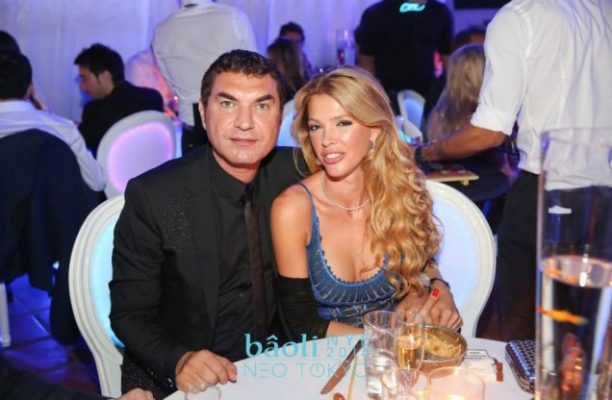 Ce făcea Alina Vidican în timp ce Cristian Borcea era încătușat!