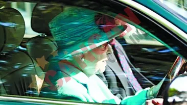 Regina conduce fara centura de siguranta