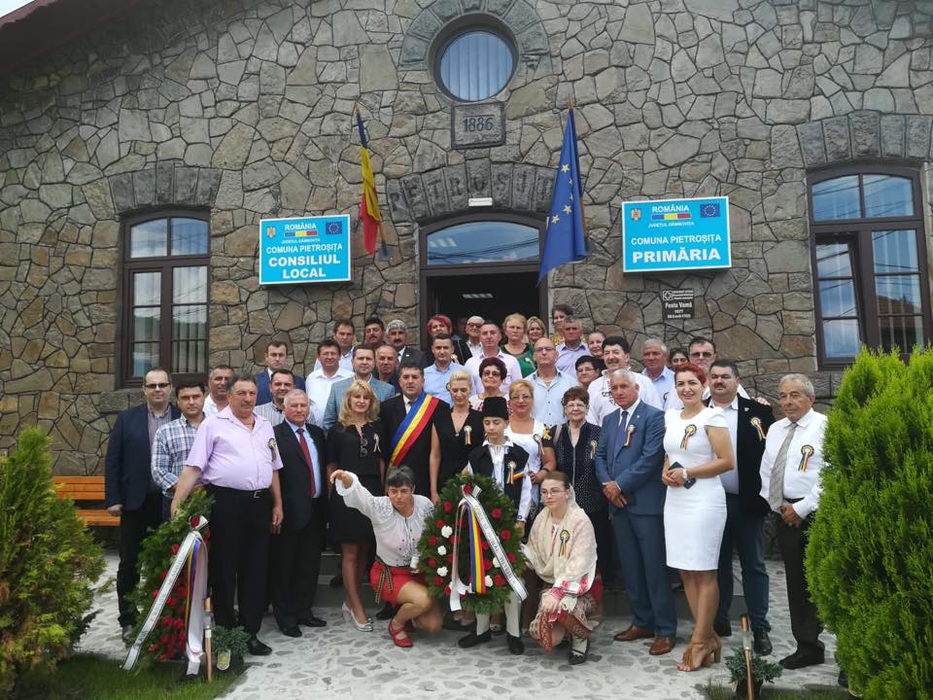 Primarul s-a autodeclarat cetățean de onoare la Zilele Pietroșiței