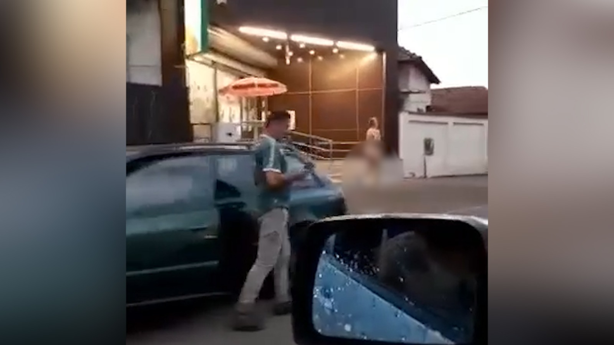 A alergat gol pe străzile din Craiova