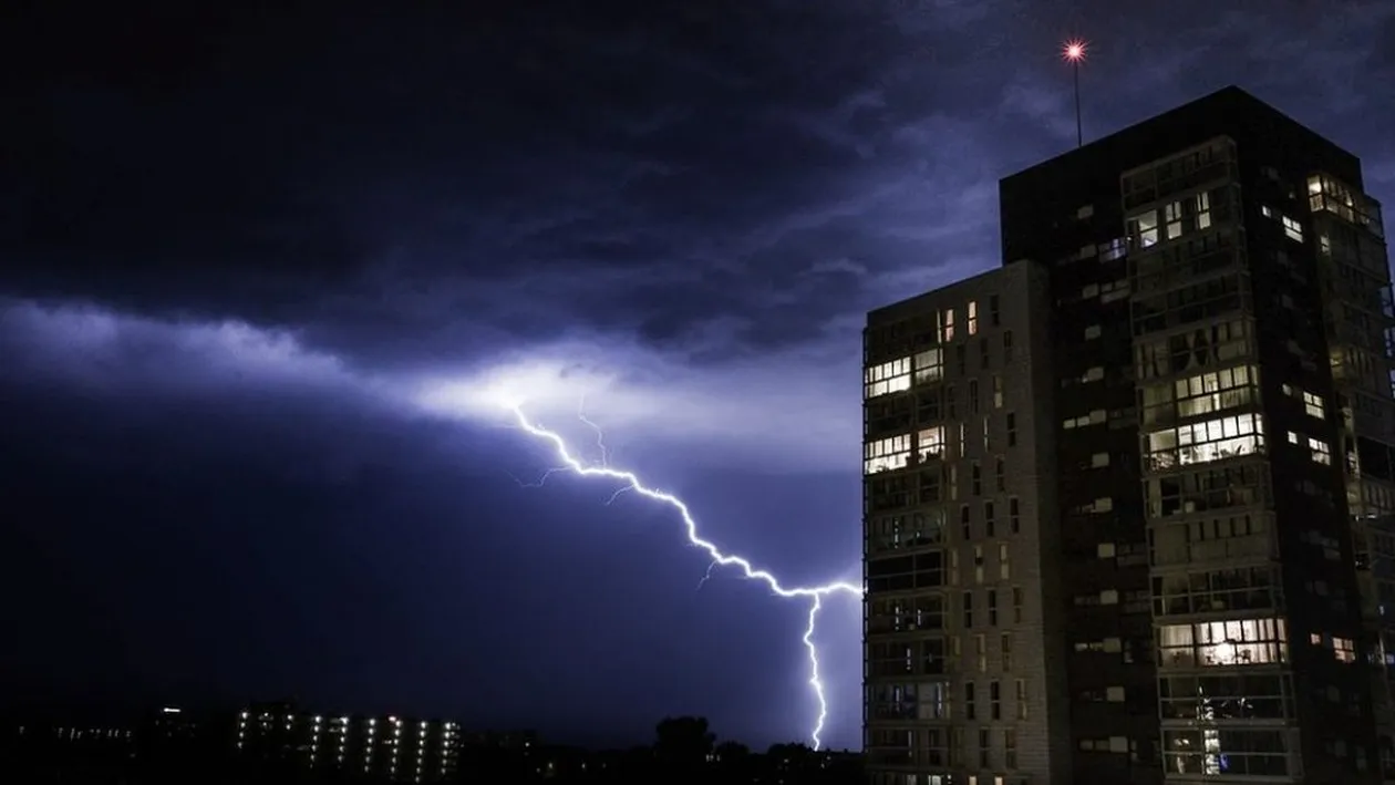 Prognoza meteo 28 iunie: Furtuni și temperaturi scăzute în mai multe regiuni