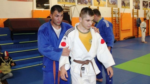 Judoka ALEX BOLOGA, medaliat cu aur într-o competiţie care a avut loc în Germania!