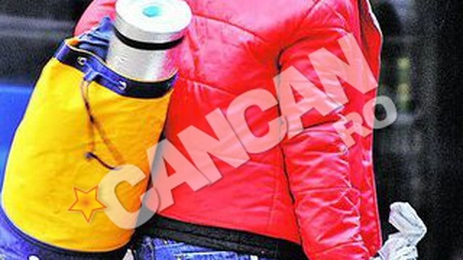Gospodinele din Herculane au pregatit degeaba bucate pentru adeptii Misa! Yoghinii au venit cu mancarea-n traista