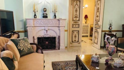 Prețul unui apartament în centrul Capitalei a creat isterie pe Internet! Suma ireală pe care o cere proprietarul: ”La bucătărie, trebuie să stai în genunchi să gătești”