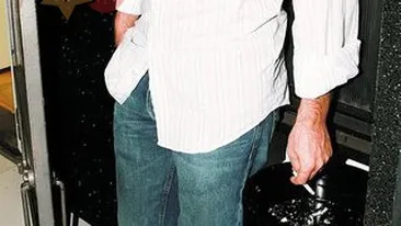 Vreau banii pe masina!