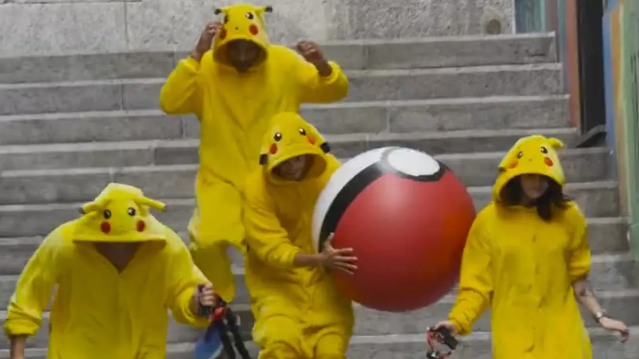 VIDEO | Vrei să vânezi pokemoni? Ghinion! Monstruleţii au început să se răzbune şi să îi vâneze ei pe oameni