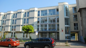 Un liceu mare din Cluj-Napoca intră în scenariul roșu după ce cinci elevi din clase diferite s-au îmbolnăvit de coronavirus