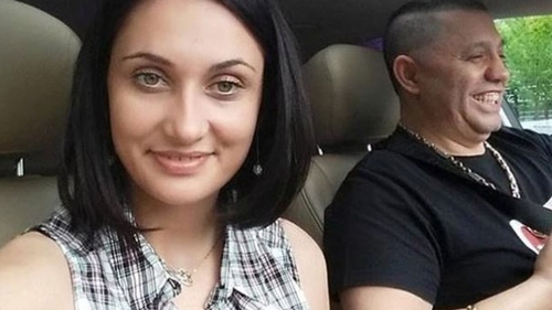 Iubita lui Guta in stare de SOC! Manelistul a fost surprins alaturi de o alta femeie! Flory, la un pas sa piarda sarcina!