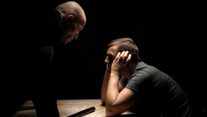 Crimă odioasă! Şi-a omorât copilul, dar a găsit o explicatie halucinantă pentru gestul lui. Ce le-a spus politistilor
