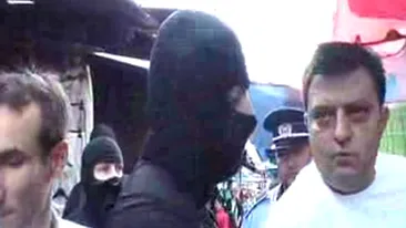 Vine politia si-mi ia toata marfa! Uite ce show fac mascatii cu smenarii din Europa