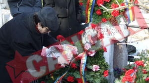 "Scoal' nea Nicule din morti/ Si pune-i la zid pe toti!"