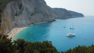Cât costă, de fapt, să trăieşti o lună în Grecia? Ce viaţă duc doi pensionari: "În 10 minute ajung la plajă"