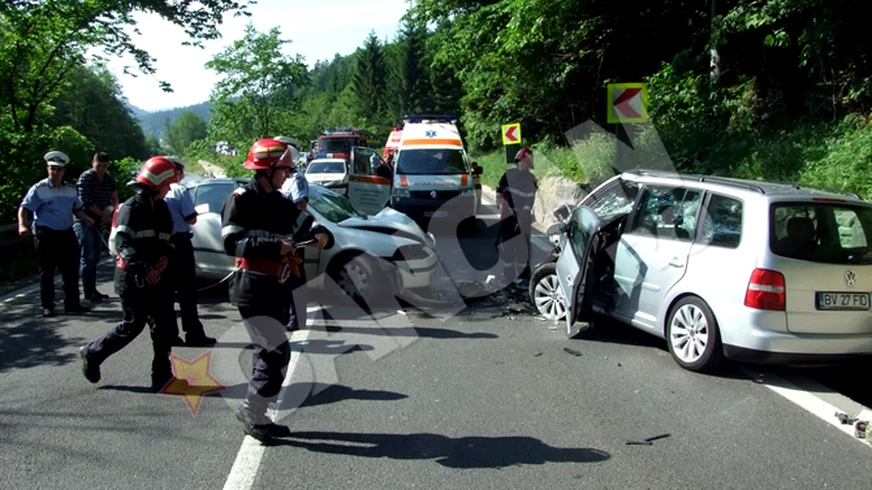 Trafic blocat la Sinaia din cauza unui accident rutier!