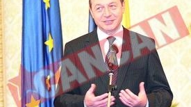 Elena Udrea si Basescu isi fac prieteni pe net