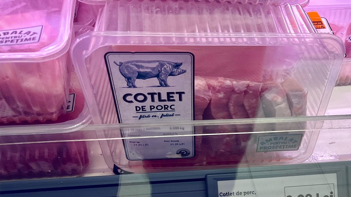 Cu câți lei se vinde 1 kilogram de cotlet de porc fără os, în magazinele LIDL din București