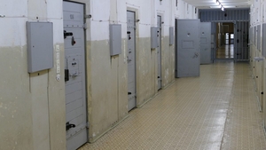 Măcel între deținuții unui penitenciar! 24 de oameni au murit și 42 au fost răniți într-o confruntare cu arme de foc