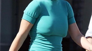 Cel mai sexy decolteu din lume a ajuns de toata jalea! Vezi cum arata acum sanii lui Britney Spears