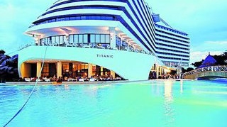 Amenintati cu expulzarea din Antalya