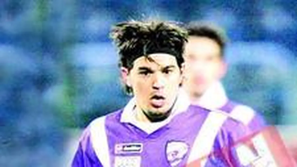 Contra, blocat de Dusan Uhrin