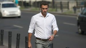 Mircea Badea a povestit cum a terminat facultatea. “M-am chinuit rău de tot, vai de capul meu!”
