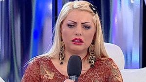 Nicolae Guta si-a iertat fiica infidela. Dupa scandalul in care Nicoleta si-a inselat sotul, artistul a primit-o din nou in casa