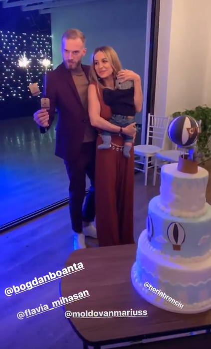 Flavia de la Neatza și-a botezat băiatul. Nașii sunt celebri