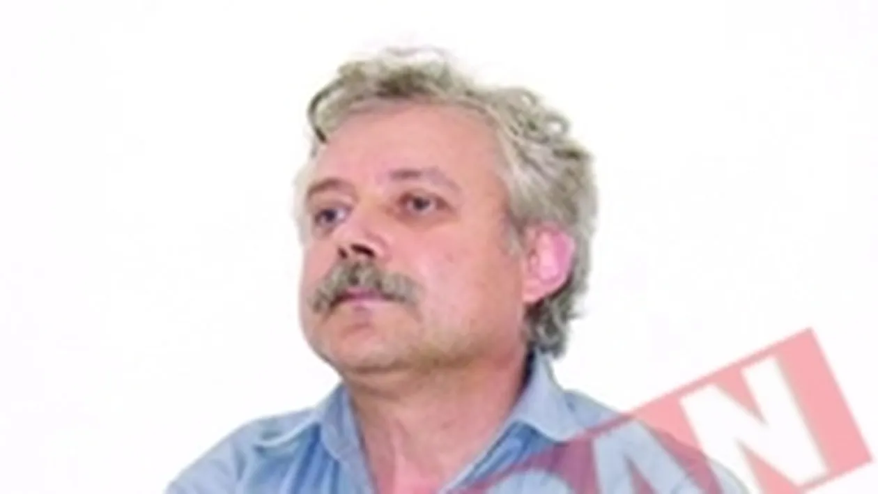 Si-a strans de gat angajatul