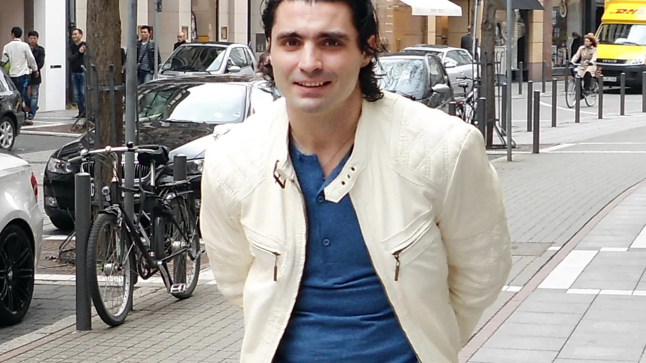 Pepe, mai bogat cu 25.000 de euro. A semnat cu Te cunosc de undeva pentru urmatorul sezon!