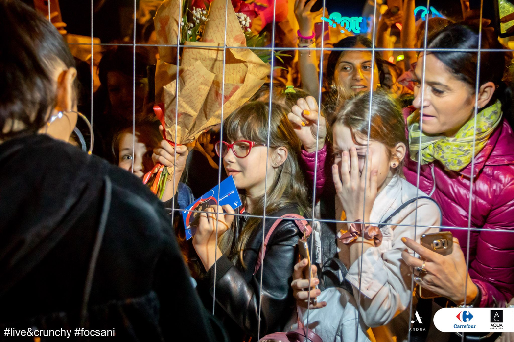 Andra Măruță, scene uluitoare în timpul concertului din Focșani! Ce i-au făcut cei din primul rând