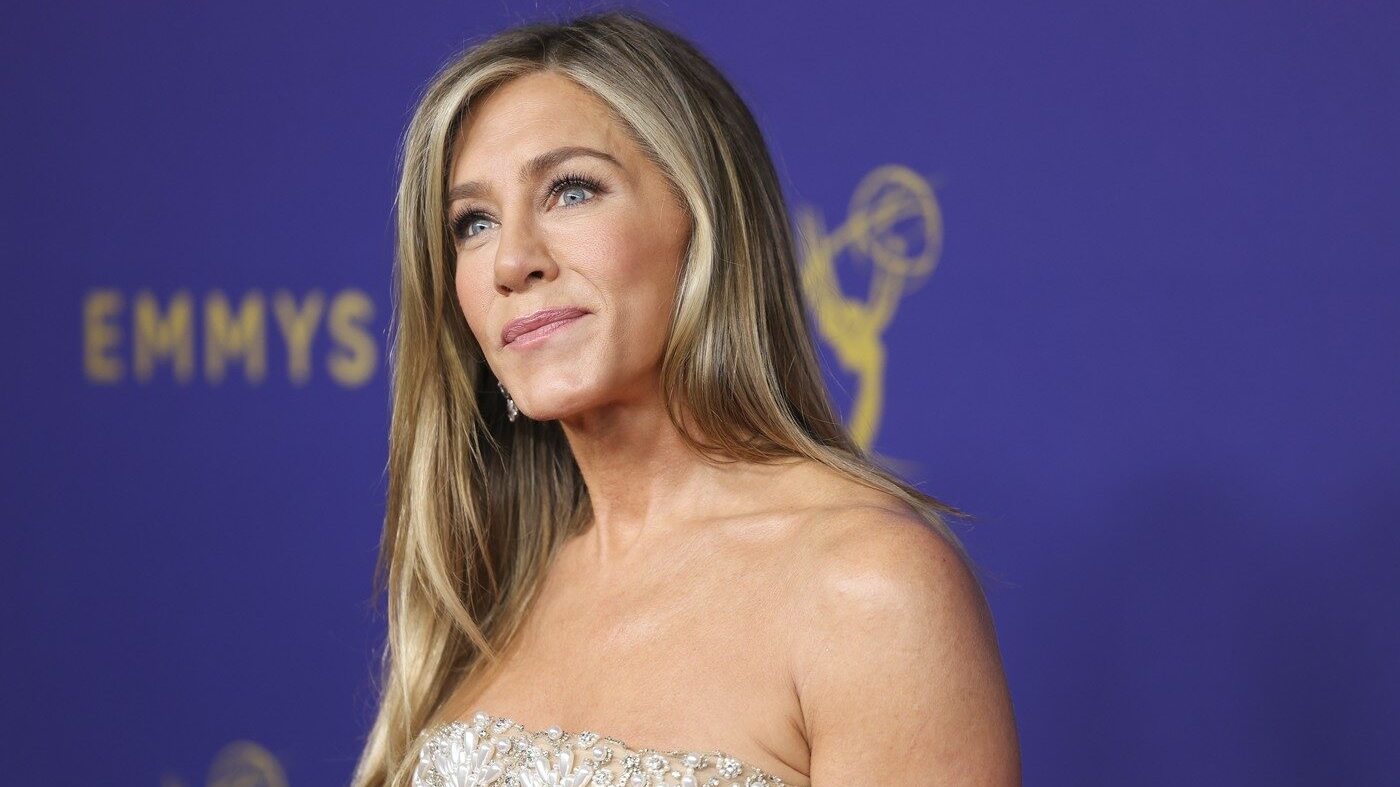 Justin Theroux s-a căsătorit cu o actriță cu 23 de ani mai tânără decât el. Reacția neașteptată a lui Jennifer Aniston, fosta sa soție